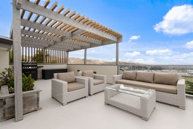 Photo of property in 178 Major Hornbrook Road, Mount Pleasant, Christchurch, 8081