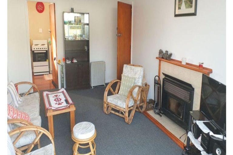 Photo of property in 13 Mclean Street, Oamaru North, Oamaru, 9400