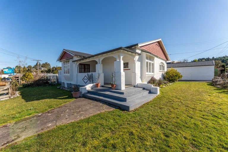 Photo of property in 26 Jollie Street, Geraldine, 7930