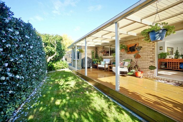 Photo of property in 21 Dowman Place, Te Puke, 3119