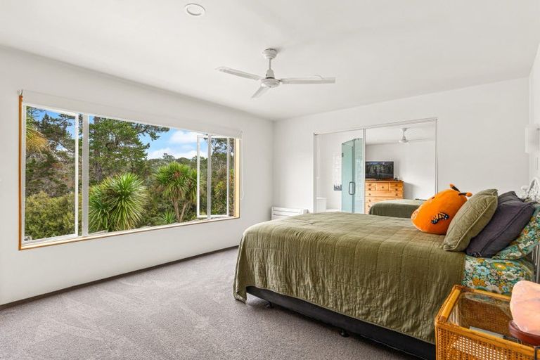 Photo of property in 26 Mccallum Drive, Sandspit, Warkworth, 0982