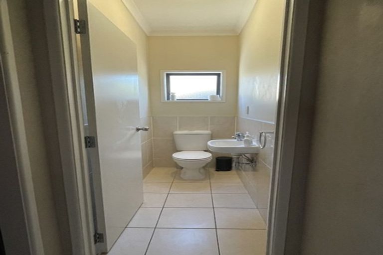 Photo of property in 13 Skip Lane, East Tamaki, Auckland, 2013