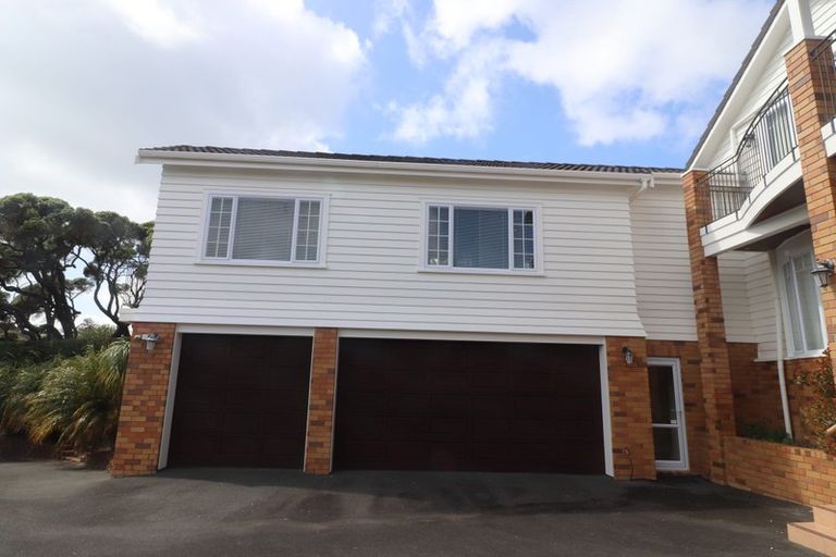 Photo of property in 104 Kitchener Road, Milford, Auckland, 0620