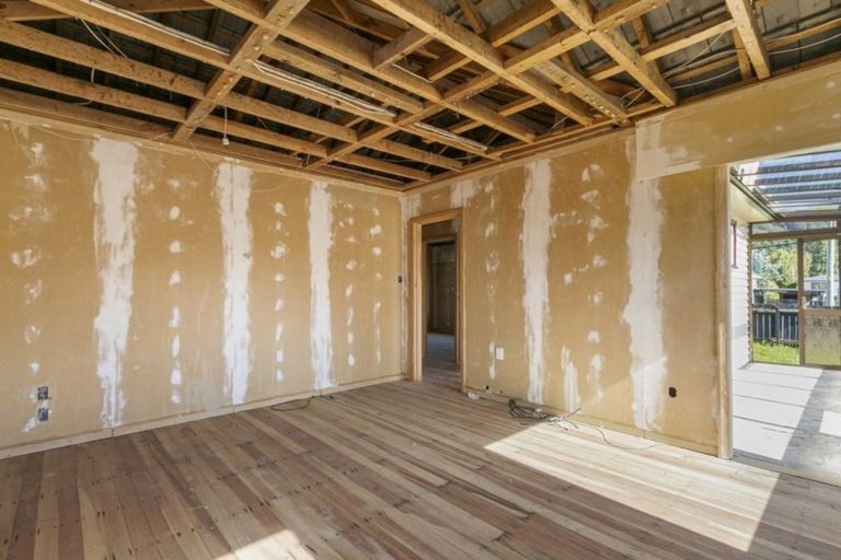 Photo of property in 5 Ngaio Street, Wainuiomata, Lower Hutt, 5014