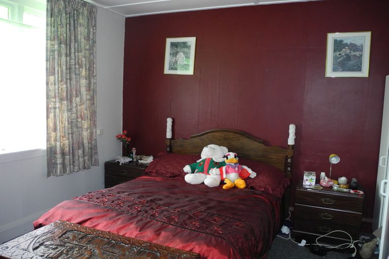 Photo of property in 202 Queen Street, Waimate, 7924