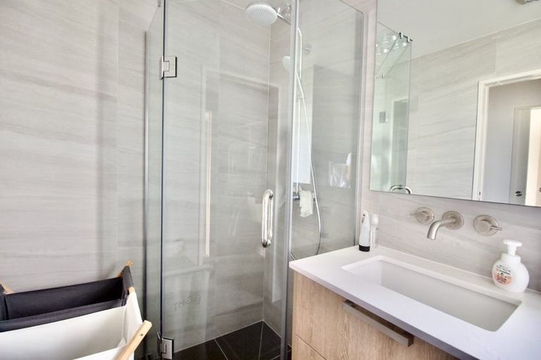 Photo of property in 15 Longshore Drive, Long Bay, Auckland, 0630