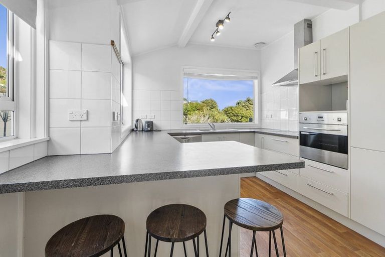 Photo of property in 112 Darlington Road, Miramar, Wellington, 6022