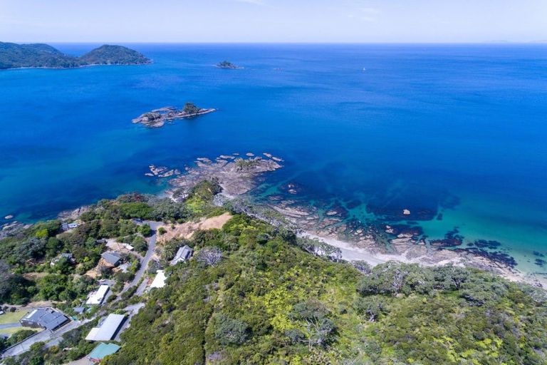 Photo of property in 124 Rapata Road, Oakura, Hikurangi, 0184