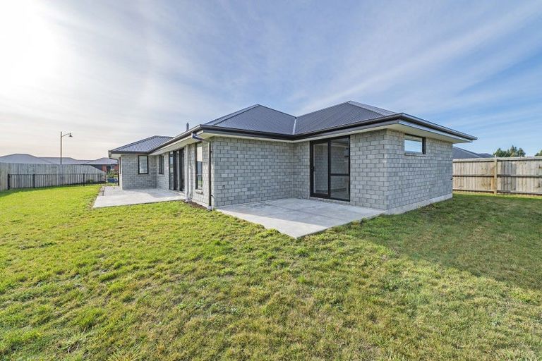 Photo of property in 24 Cherry Avenue, Darfield, 7510