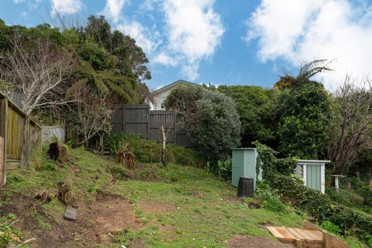 Photo of property in 15 Te Kiteroa Grove, Churton Park, Wellington, 6037