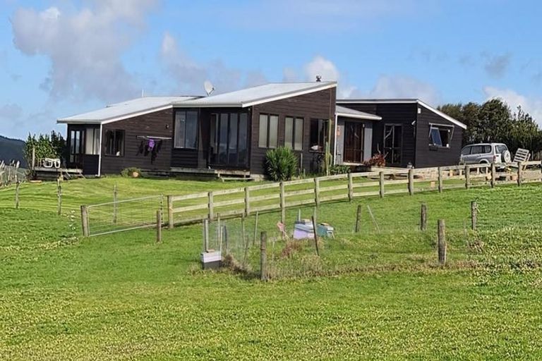 Photo of property in 323 Brooks Road, Waipu, 0582