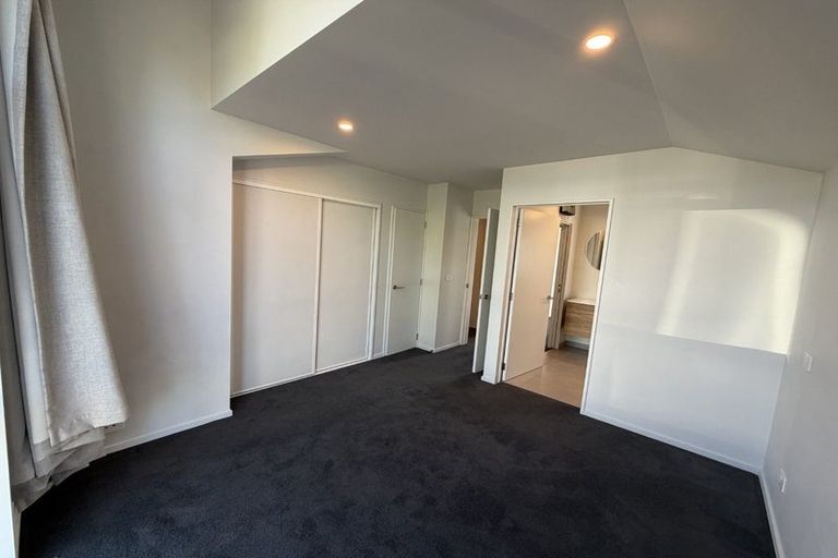 Photo of property in 1/302 Fitzgerald Avenue, Christchurch Central, Christchurch, 8013