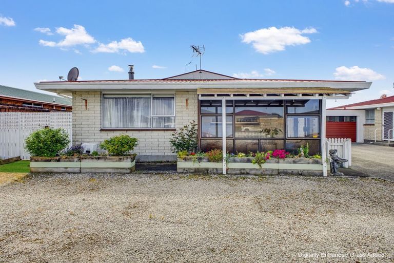 Photo of property in 84 Broadway, Stratford, 4332