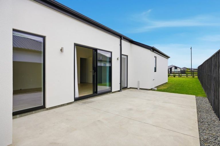 Photo of property in 8 Mccormick Lane, Rolleston, 7615