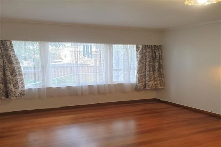 Photo of property in 32 Brentford Place, Manurewa, Auckland, 2102