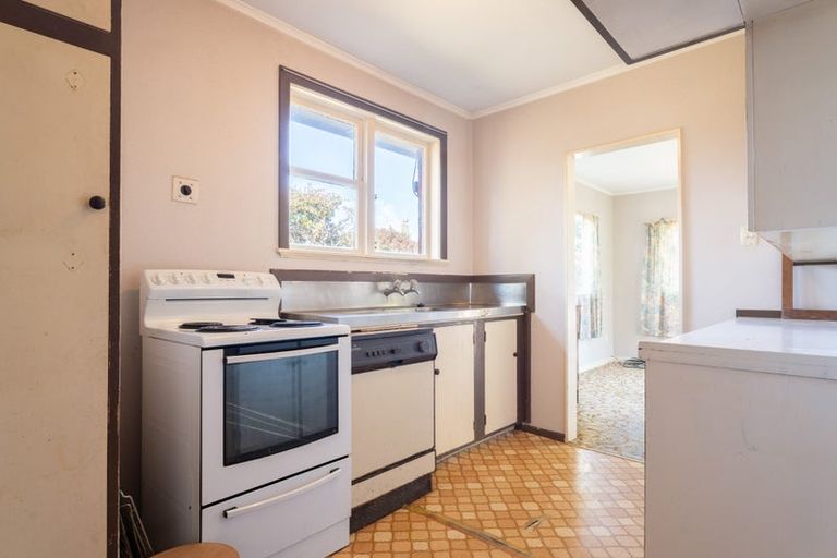 Photo of property in 76 Mckillop Street, Ranui, Porirua, 5024