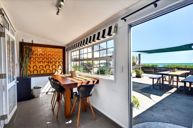 Photo of property in 289 Clifton Road, Te Awanga, 4102