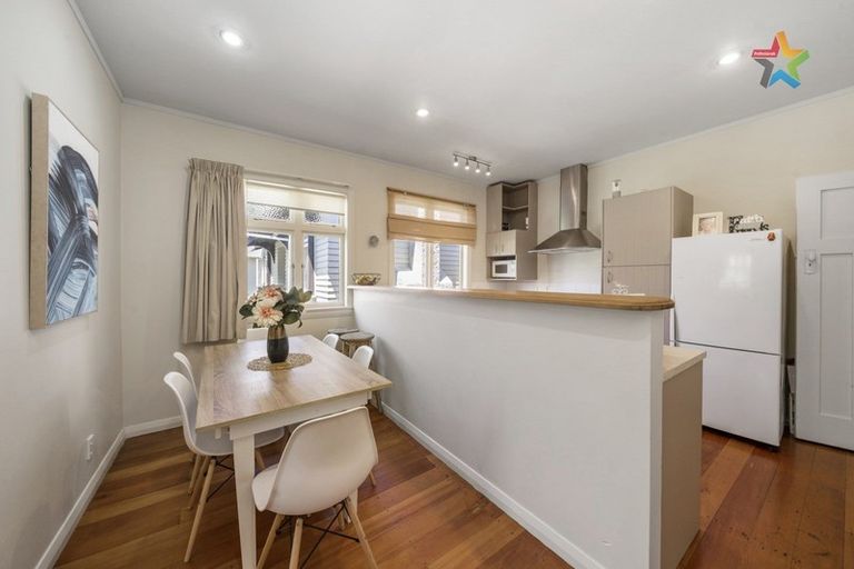 Photo of property in 10a Heath Grove, Waiwhetu, Lower Hutt, 5010