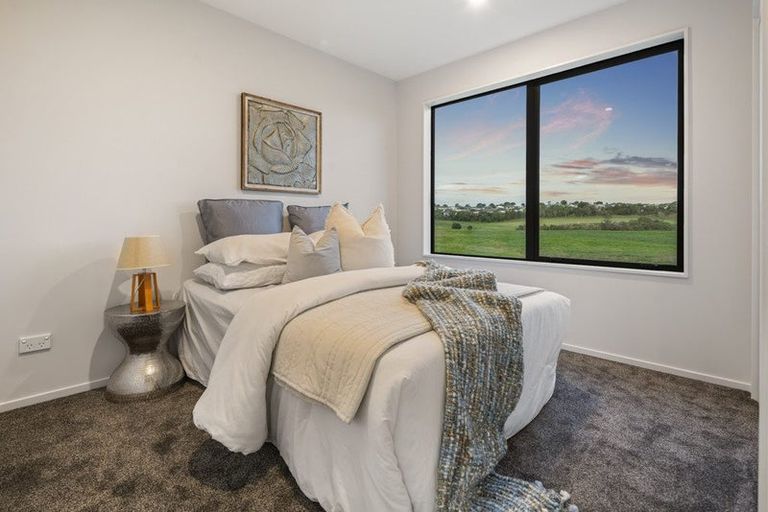 Photo of property in 41 Pinecrest Drive, Gulf Harbour, Whangaparaoa, 0930