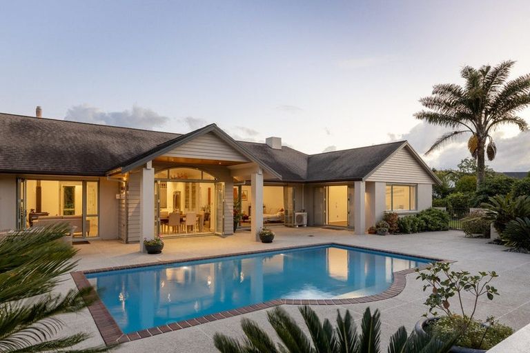 Photo of property in 118 Freeburn Road, Pyes Pa, Tauranga, 3112