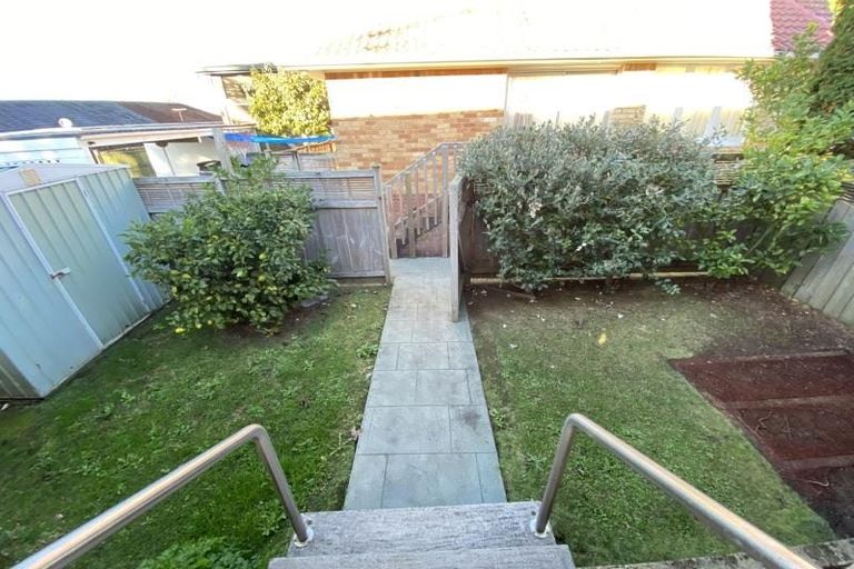 Photo of property in 1/6 Waipuna Road, Mount Wellington, Auckland, 1060