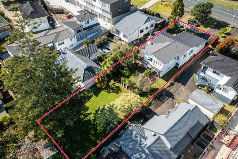 Photo of property in 192 Forrest Hill Road, Forrest Hill, Auckland, 0620