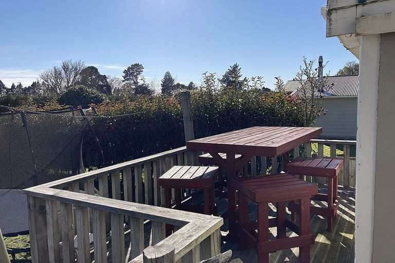 Photo of property in 186 Regan Street, Stratford, 4332