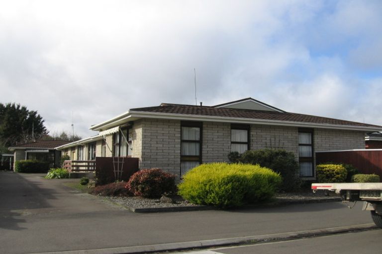Photo of property in 12 Rainforth Street, Roslyn, Palmerston North, 4414