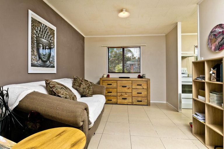 Photo of property in 52 Luanda Drive, Ranui, Auckland, 0612