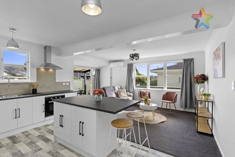 Photo of property in 53 Connolly Street, Boulcott, Lower Hutt, 5010