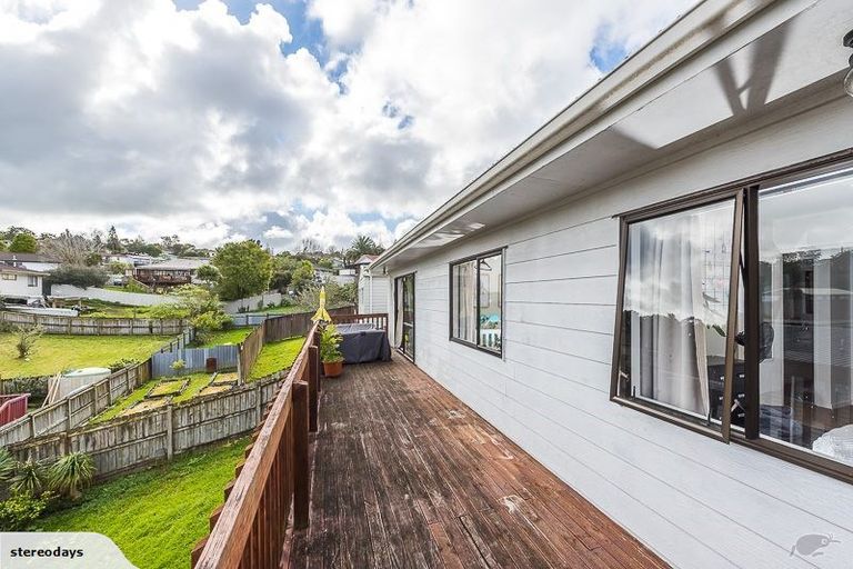 Photo of property in 47a Rehia Road, Massey, Auckland, 0614