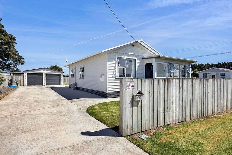 Photo of property in 42 Atkinson Street, Normanby, Hawera, 4614