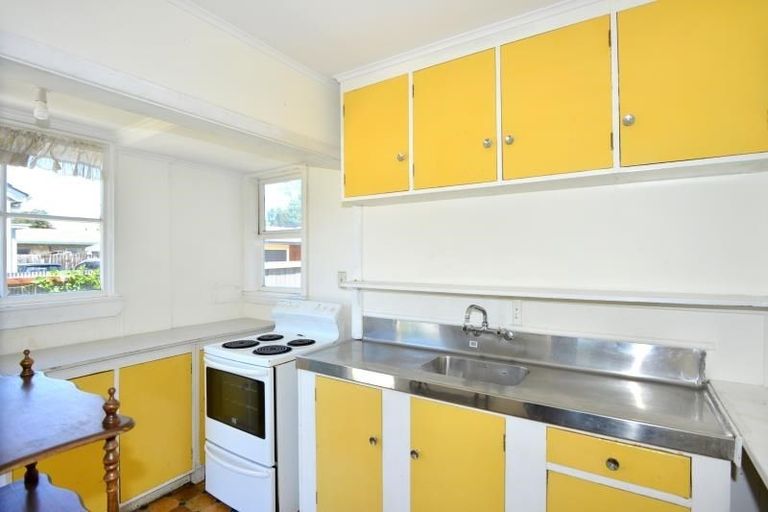 Photo of property in 1 Auburn Avenue, Upper Riccarton, Christchurch, 8041