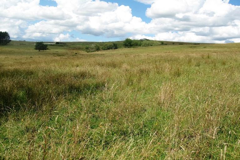 Photo of property in 912 Whatitiri Road, Poroti, Whangarei, 0179