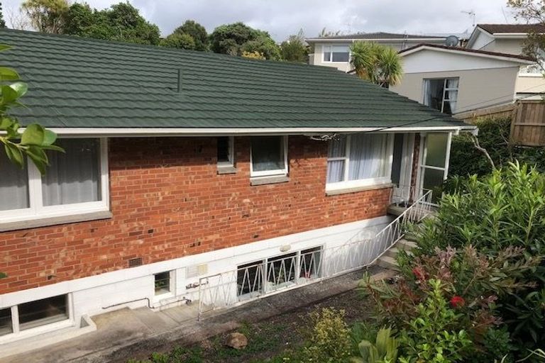Photo of property in 1/88 Lake Road, Northcote, Auckland, 0627
