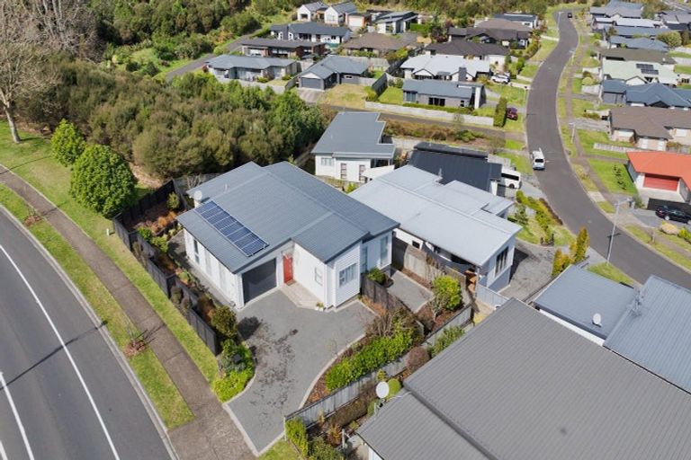Photo of property in 127 Kennedy Road, Pyes Pa, Tauranga, 3112