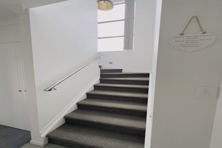 Photo of property in 29c Kenderdine Road, Papatoetoe, Auckland, 2025