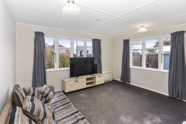 Photo of property in 6 Twynham Place, Aranui, Christchurch, 8061