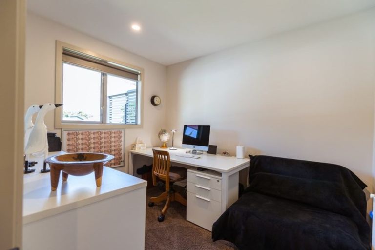 Photo of property in 50 Erskine Street, Lake Hayes, Queenstown, 9304