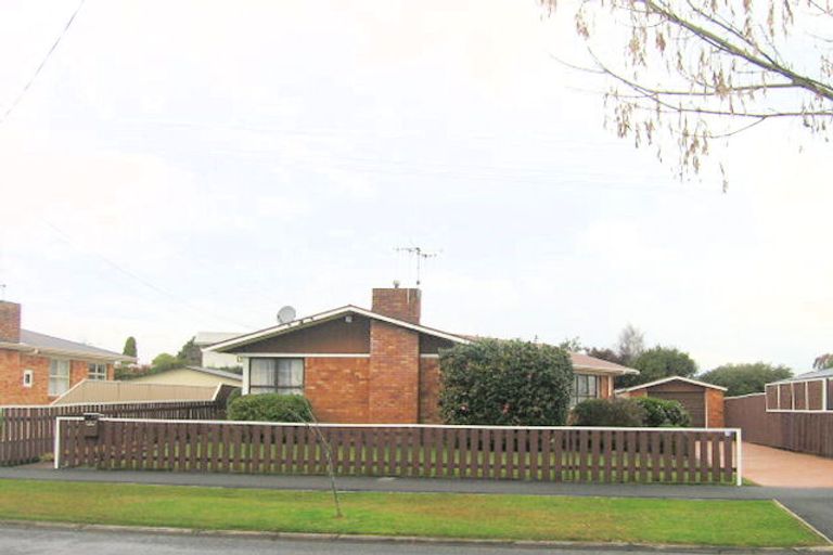 Photo of property in 107 Mount View Road, Melville, Hamilton, 3206