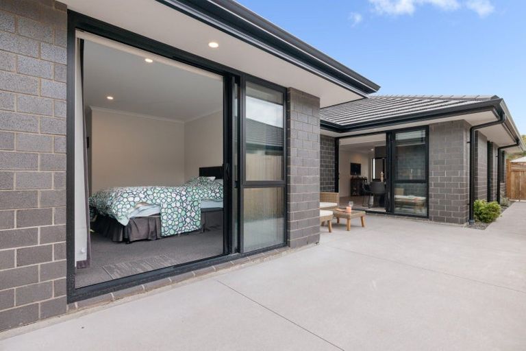 Photo of property in 81 Pakanga Grove, Pyes Pa, Tauranga, 3112