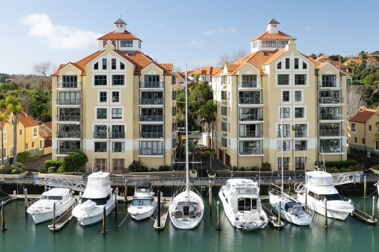 Photo of property in 78 Harbour Village Drive, Gulf Harbour, Whangaparaoa, 0930