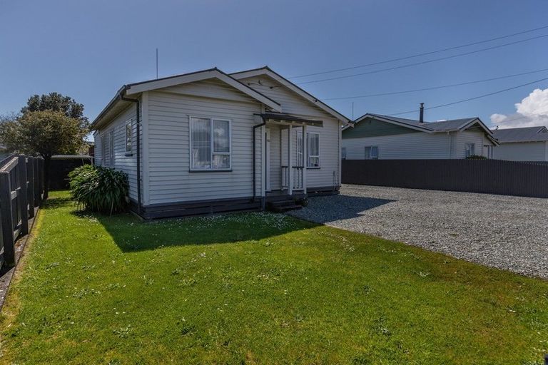 Photo of property in 150 Shakespeare Street, Greymouth, 7805