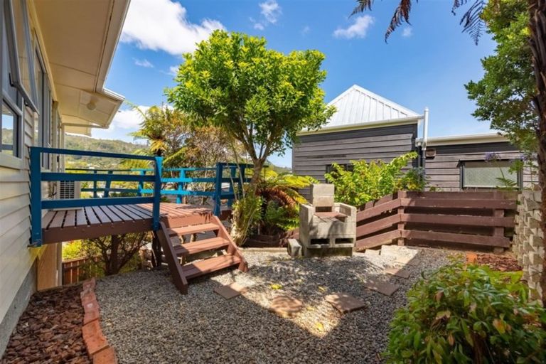 Photo of property in 9 Lowry Crescent, Stokes Valley, Lower Hutt, 5019