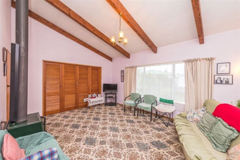 Photo of property in 13c Hussey Street, Waverley, 4510