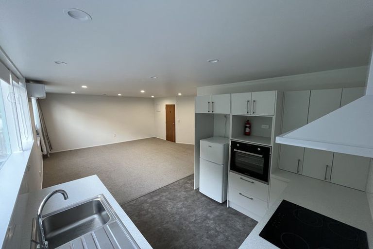 Photo of property in 4/15 Upper Lewisville Terrace, Thorndon, Wellington, 6011