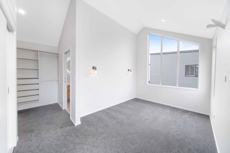 Photo of property in 5 Tiaki Lane, Karaka, Papakura, 2113