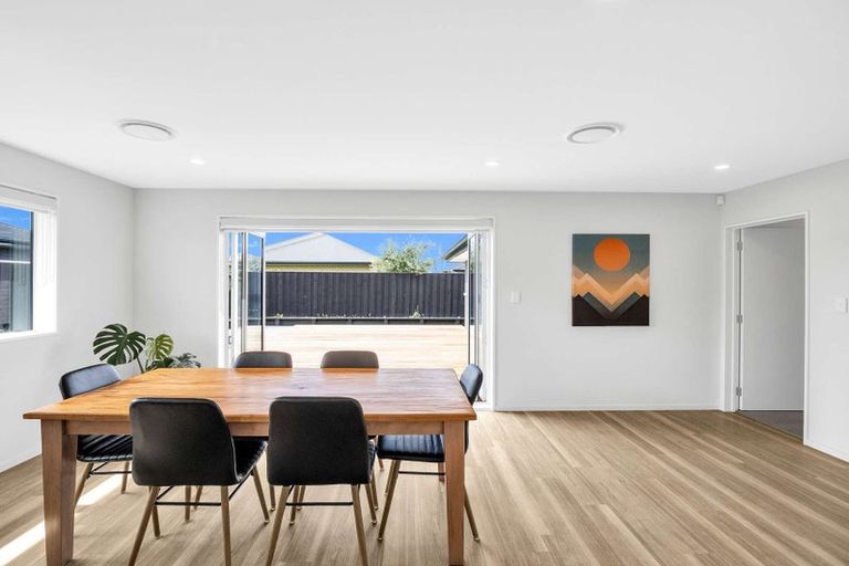 Photo of property in 5 Avanda Avenue, Rolleston, 7615