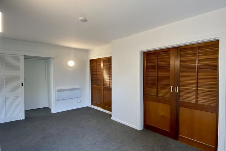 Photo of property in 6 Hallewell Crescent, Johnsonville, Wellington, 6037