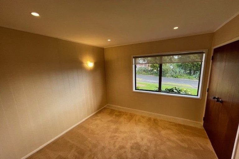 Photo of property in 7 Pendene Place, Forrest Hill, Auckland, 0620